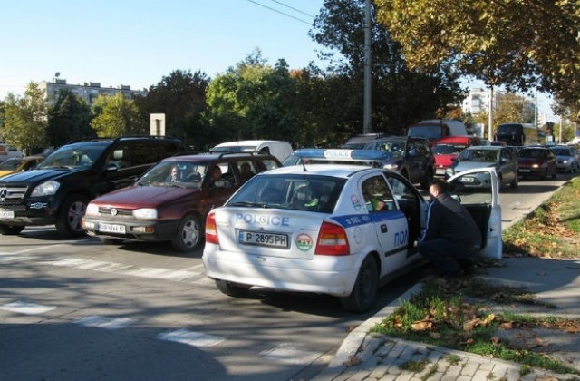 Полицията провери 11 автомобила заради гонка в Пловдив