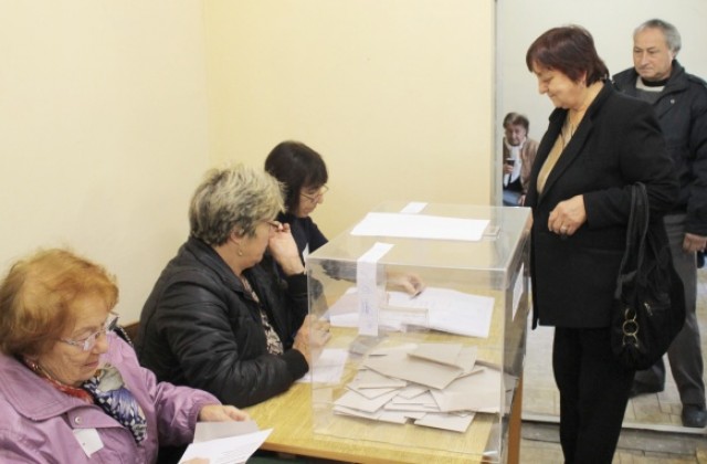 164 изибирателни секции отвориха врати за втория тур на изборите в Търговищка област