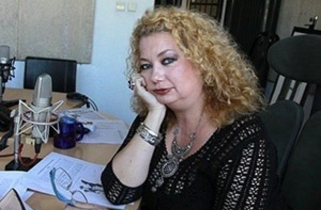 Райна Йотова с отличие от Съюза на българските журналисти