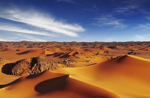 Откриха огромна древна река под пясъците на Сахара