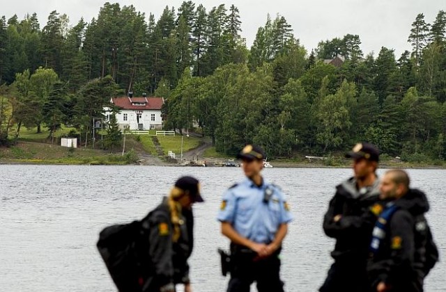 Норвежките полицаи отново ще патрулират без оръжие