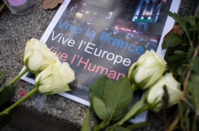 ЕС и НАТО осъдиха терора в Париж