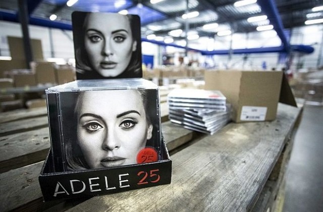 Очакват рекордни продажби на новия албум на Адел