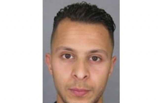 Защо Салах Абдеслам не е довършил атентата в Париж според близките му