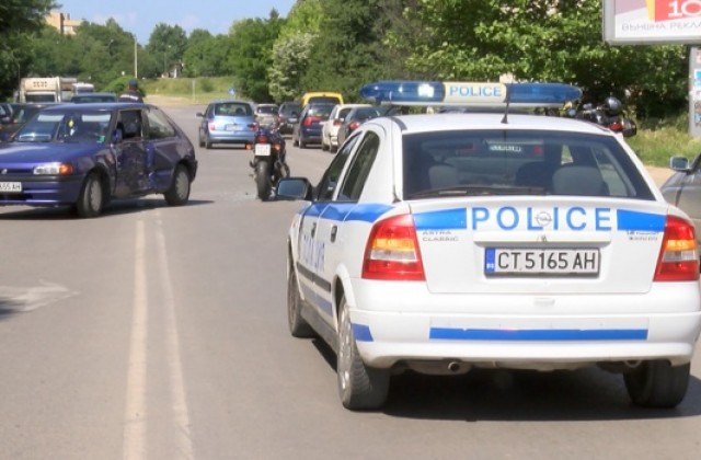 В Хасково задържаха жена, участвала в телефонни измами