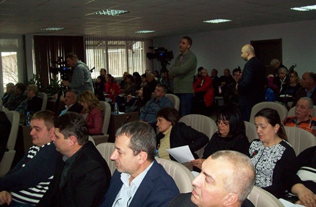 Определиха заплатите на съветници, кметове и председател на ОбС Враца