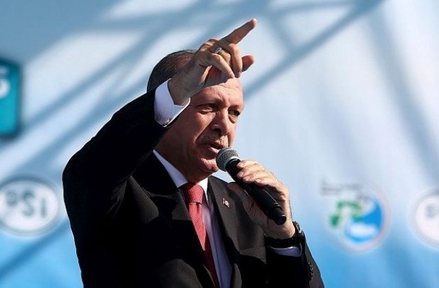 Ердоган: Правото на Турция да защитава границата си трябва да се уважава