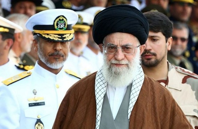 Хаменей: САЩ използват секса и парите, за да се внедрят в иранския елит