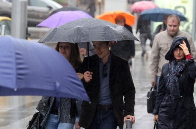 Жълт код за интензивни валежи в Сливенска и Ямболска области