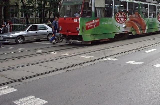 Авария спря част от трамваите в София