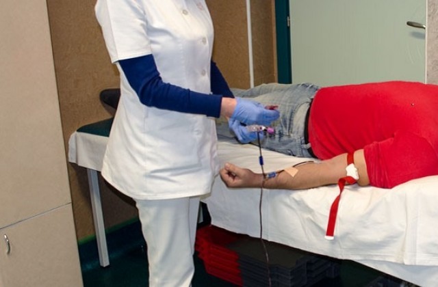 Благотворителна кръводарителска кампания на БЧК