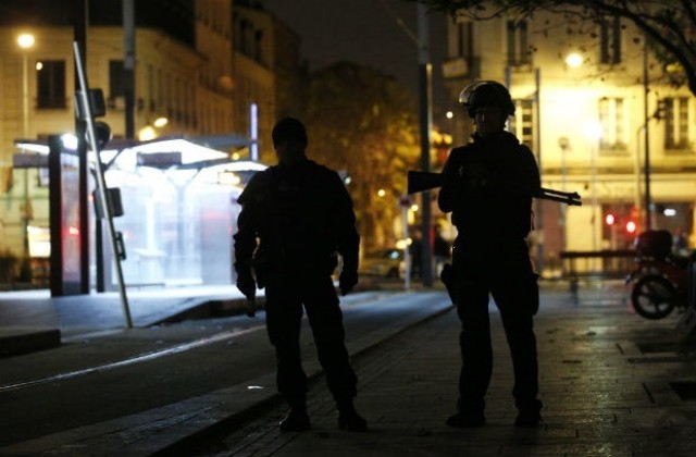 60 души от атентатите в Париж остават в болница
