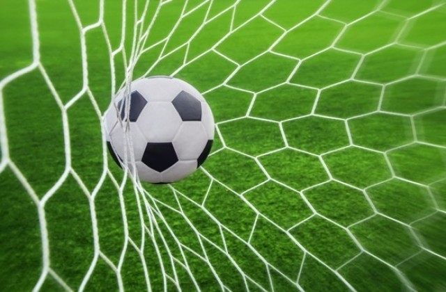 26 отбора участват в коледния турнир по футбол в Севлиево