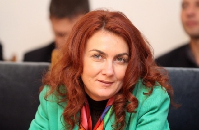 Зам.-министър Деница Николова