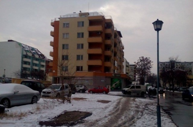 Кумът на семейството пръв открил телата в Пловдив
