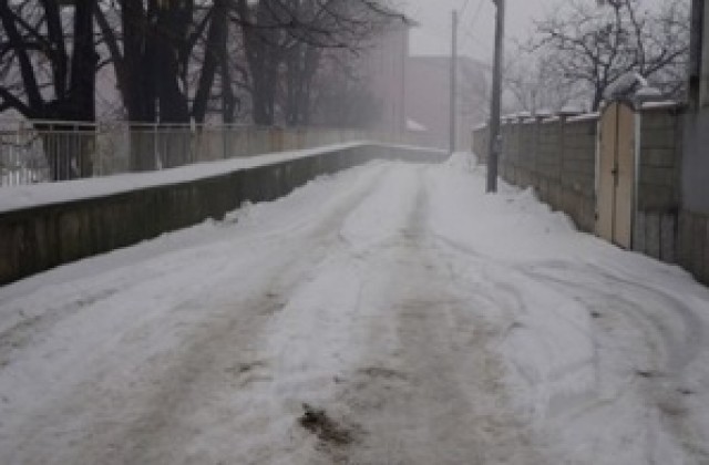 Община Мъглиж прекрати договора със снегопочистващата фирма