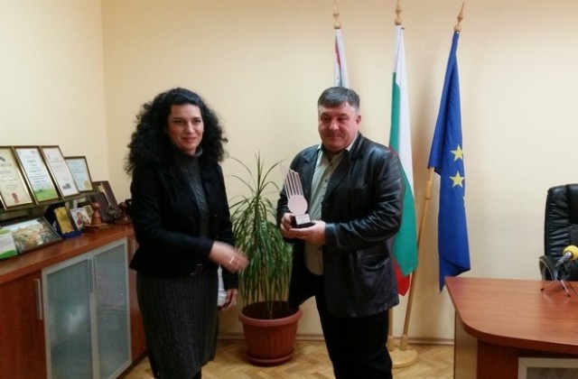 Кметът на Гулянци Лъчезар Яков получи поредно национално отличие