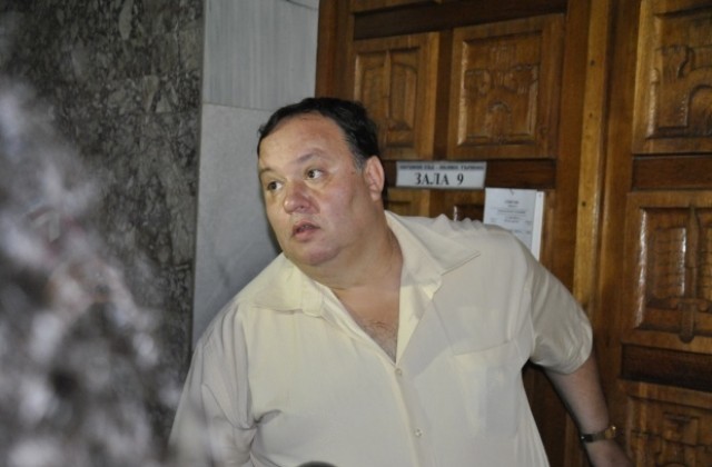Бившият шеф на антимафиотите във Велико Търново с условна присъда