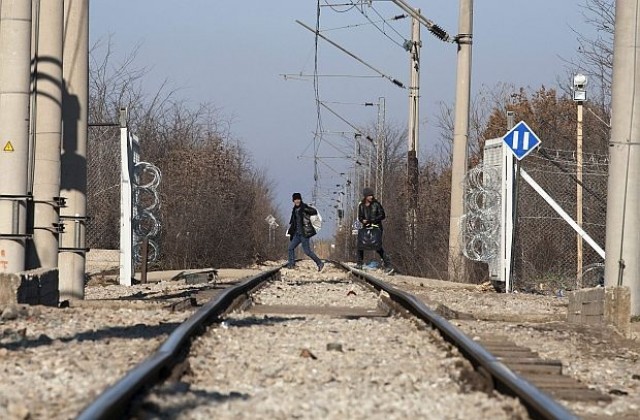 Баварски министър: Гърция може да бъде изключена от Шенген