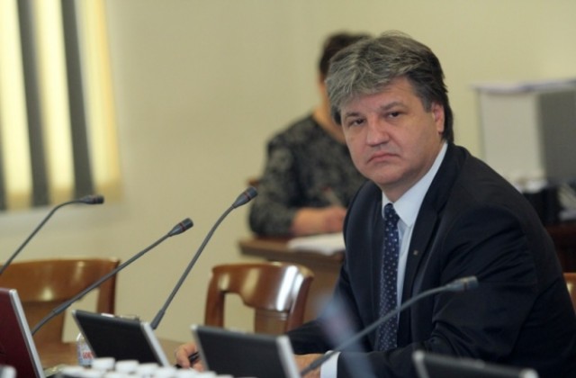 Представляващият ВСС Димитър Узунов даде разпечатка заради SMS скандала