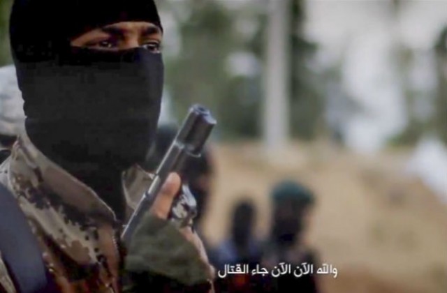 ИД екзекутира трима охранители на либийските петролни обекти