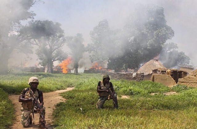 Екстремистите от Боко харам горят живи деца при поредната си атака