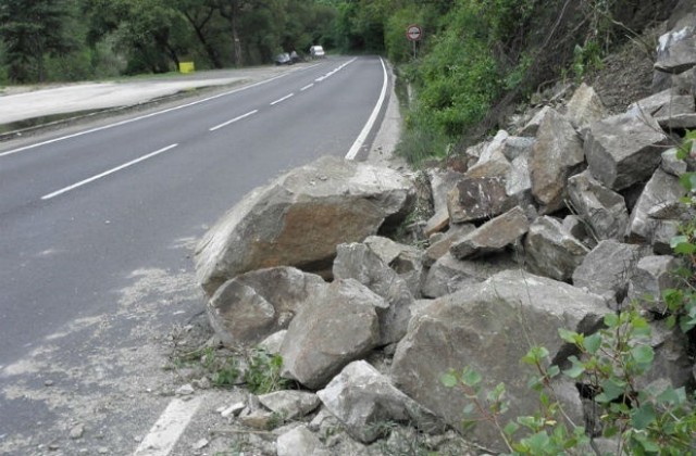Стартират проучванията за трета лента по пътя Асеновград-Смолян