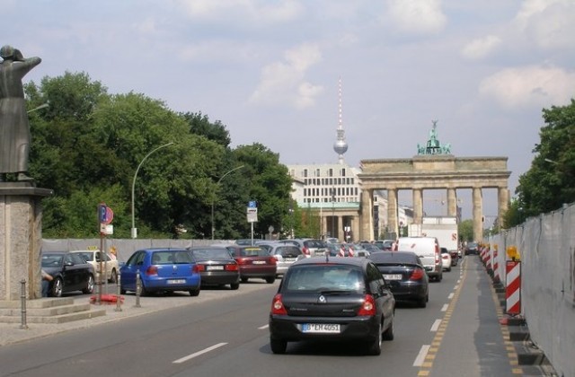 На 8 февруари е създадено Министерството на държавната сигурност на ГДР