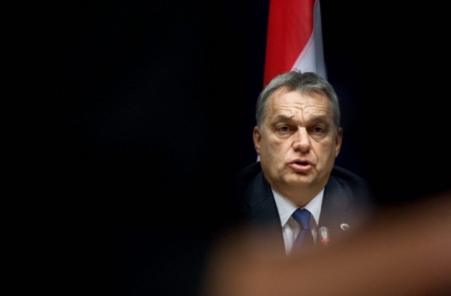 Орбан негодува, укори европейски лидери за мигрантите