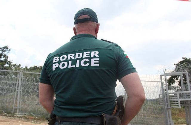 Българската армия може веднага да увеличи присъствието си на границата