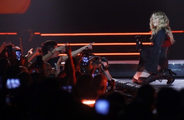 Мадона и Джъстин Бийбър ще съживяват туризма в Анталия