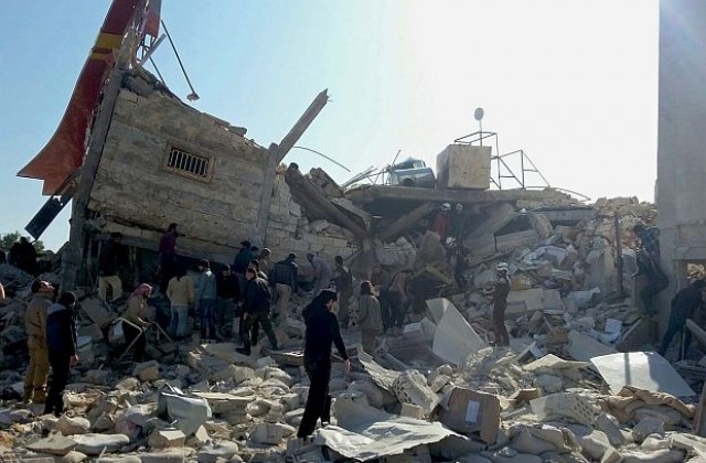 Въздушни удари разрушиха болница на Лекари без граници в Сирия