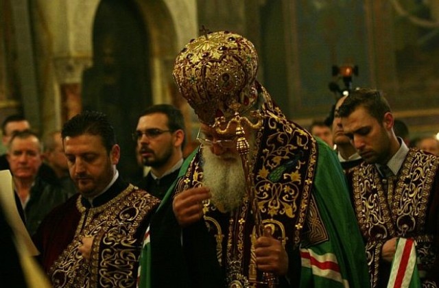 Патриарх Неофит: Народът ни и днес гради духовната си и политическа независимост