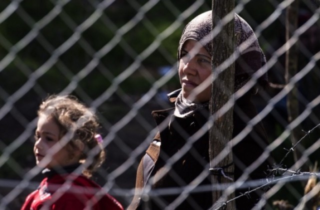 Дер Щандарт: ЕС закрива Балканския маршрут за мигрантите
