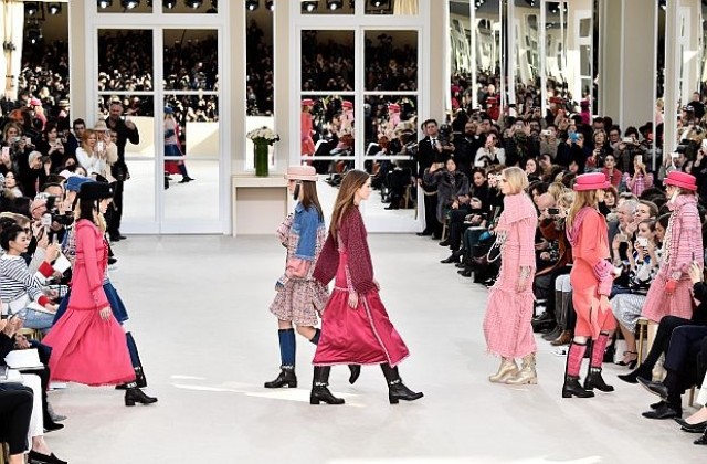 Новата колекция на Chanel - повече улична, отколкото висша мода