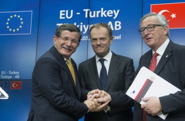 Вижте ключовите точки на споразумението за миграцията между ЕС и Турция