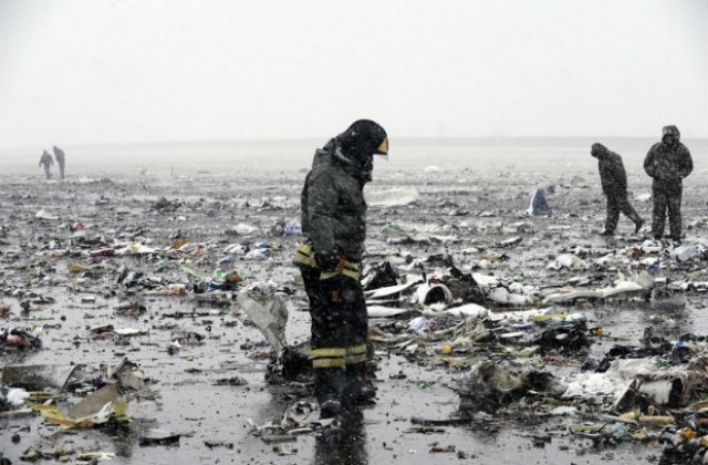 Черните кутии на катастрофиралия в Ростов самолет са силно повредени