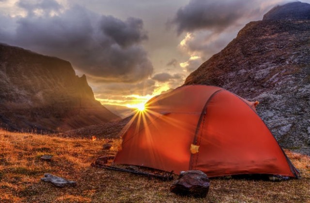 Къде в България можем да отидем на палатка?