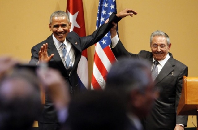Обама след среща с Раул Кастро: Днес е нов ден в отношенията на САЩ с Куба