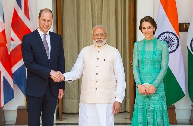 Принц Уилям и херцогиня Катрин се срещнаха с индийския премиер (СНИМКИ)