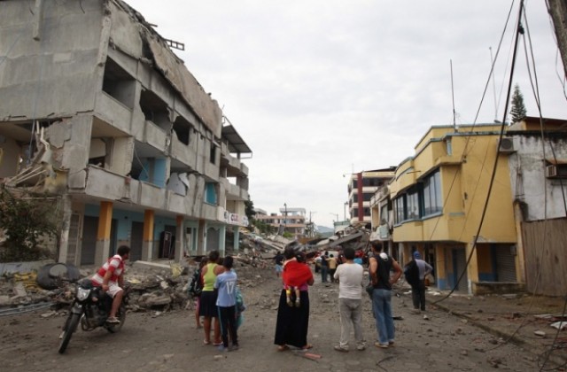 Земетресението в Еквадор освободи десетки затворници