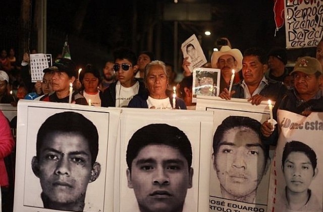 Властите в Мексико пречат на разследването за изчезналите студенти