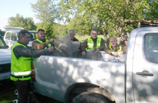 Девет микросметища почистиха служители на горското стопанство в Търговище