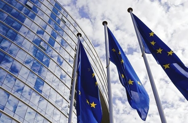 Европа предложи да се махнат визите за Косово