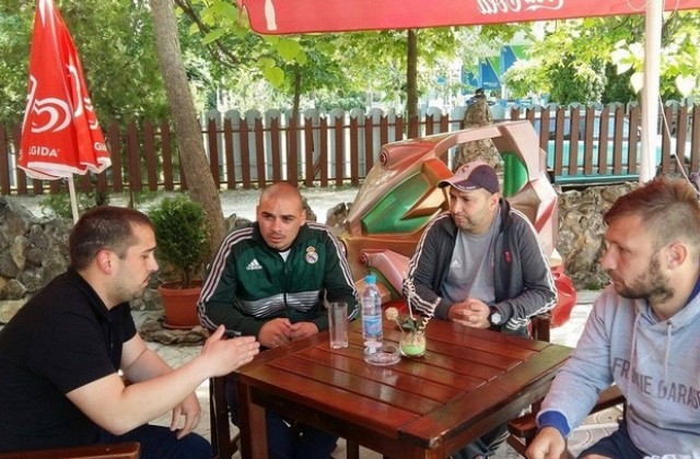 Oбщински съветник обсъди футбола на малки врати в Плевен с президента на федерацията