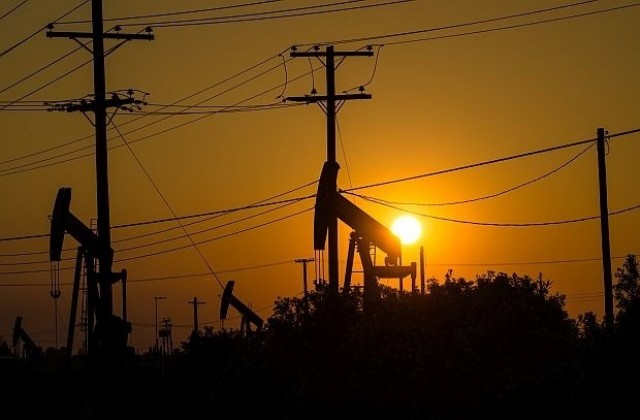 Цените на петрола достигнаха най-високите си стойности от ноември