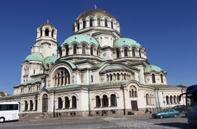 Отец Дионисий: Реформаторският блок да построи още една катедрала като „Александър Невски