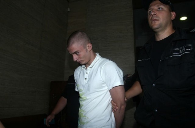 Прокуратурата протестира домашния арест на Патрик Първев, обвинен за побой над 3-годишно дете