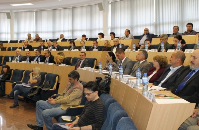 19 съветници гласуваха: ВиК-Димитровград под шапката на Хасково