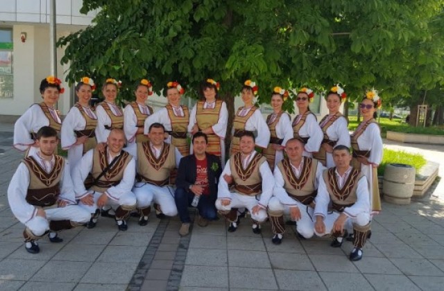 Танцова формация „Търновска царица” спечели първо място на национален фестивал за народни хора
